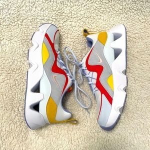 SOLD Nike RYZ 364 Sneaker
